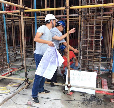 桂華分公司：堅守崗位，端午節(jié)建設(shè)工地不停歇