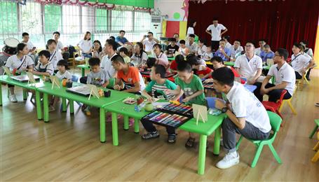 冶建青年走進(jìn)兒童福利院，帶去愛(ài)的“綠動(dòng)”