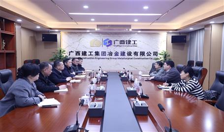 韋融軍到冶建公司調(diào)研指導工作