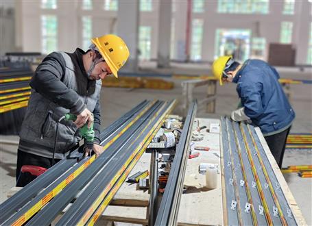 【真抓實(shí)干 奮勇爭(zhēng)先】冶建第一分公司項(xiàng)目：復(fù)工復(fù)產(chǎn) 奮力沖刺